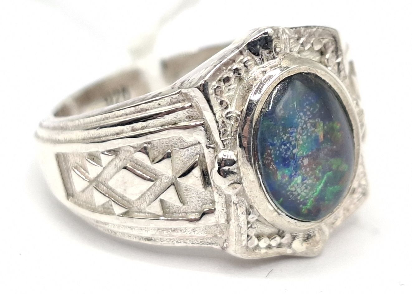1044 · STERLING SILVER OPAL RING