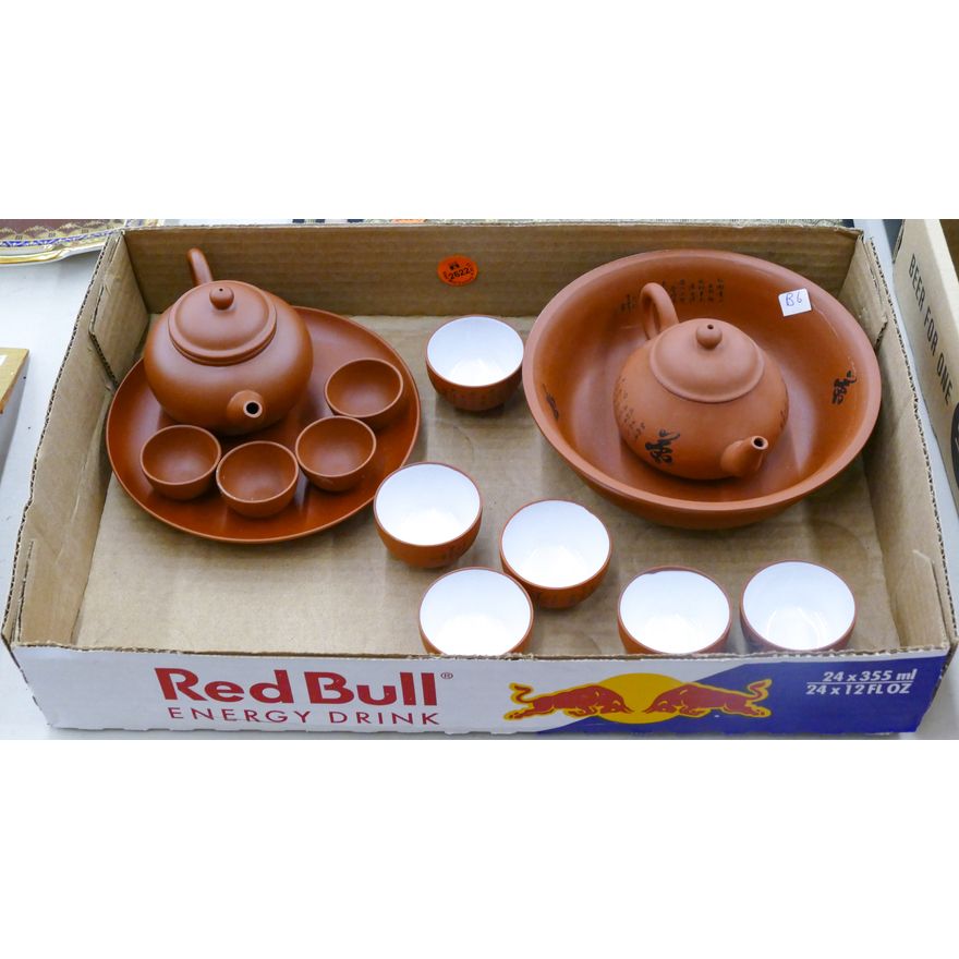 Box Chinese Yixing Teapots and Cups
