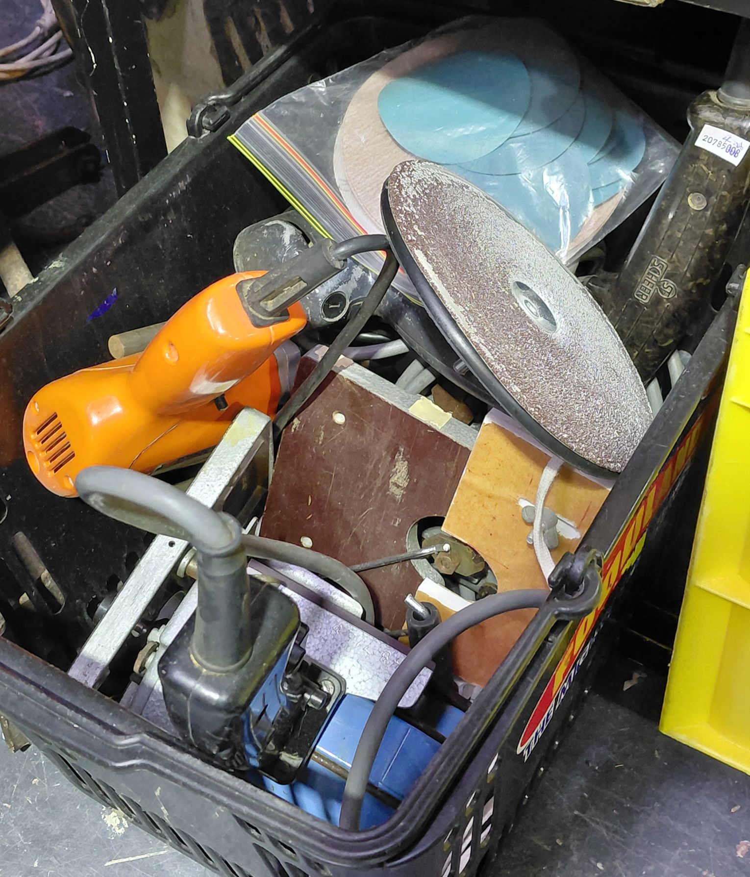 388 · ELECTRIC HAND TOOLS