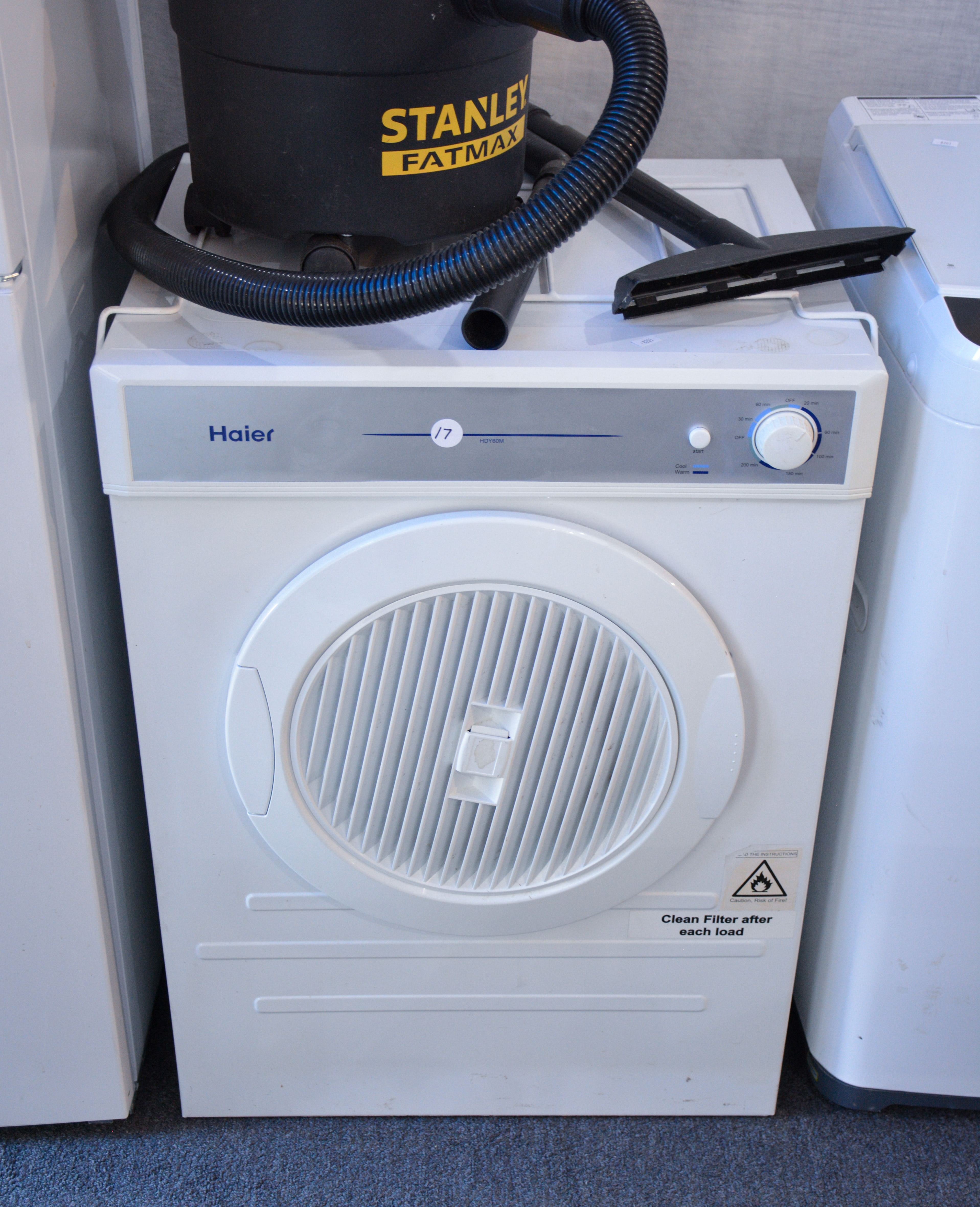 Haier CLothes Dryer Model: HDY60M — sold at auction in New Zealand for $70