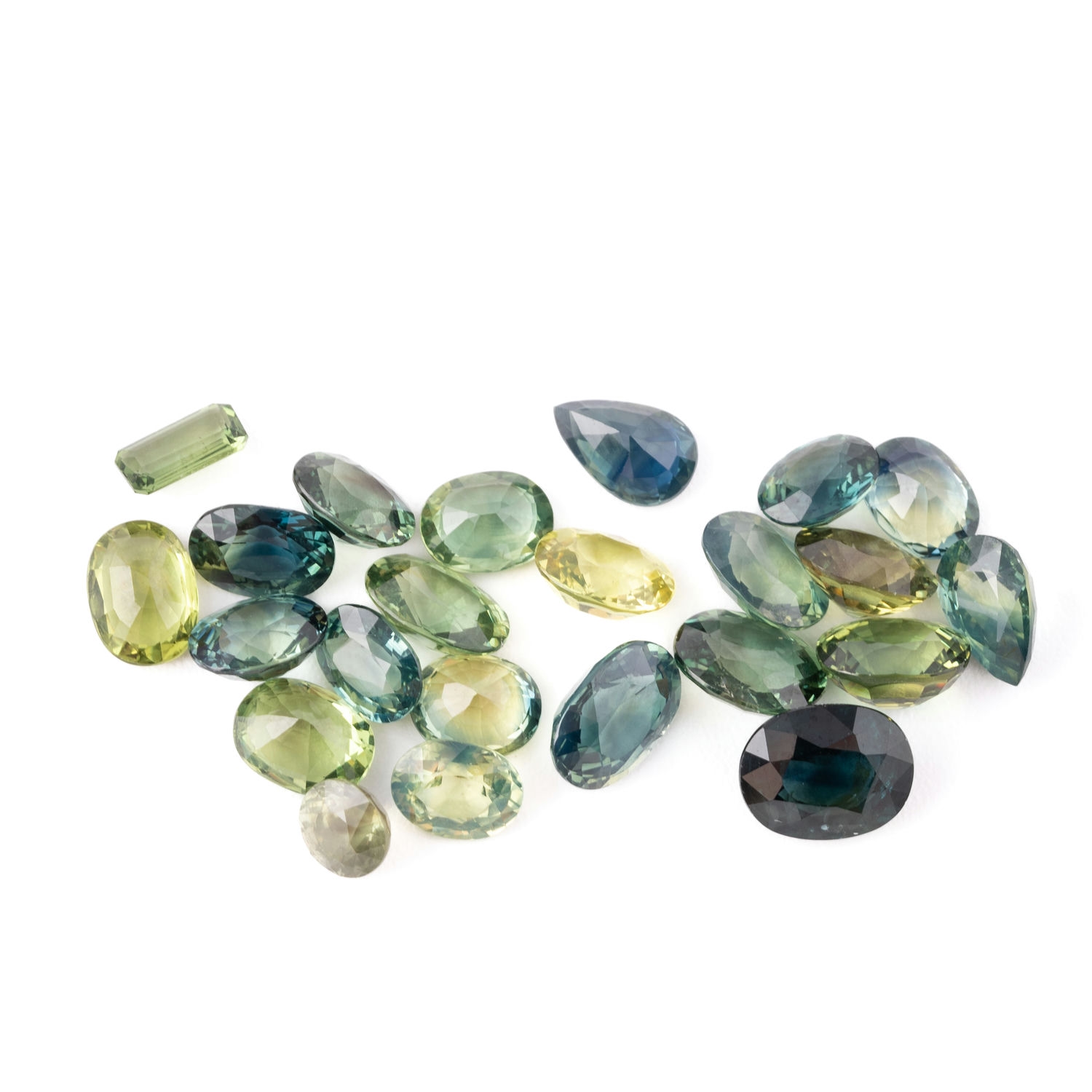381 · 14.60 Carats Australian Sapphires