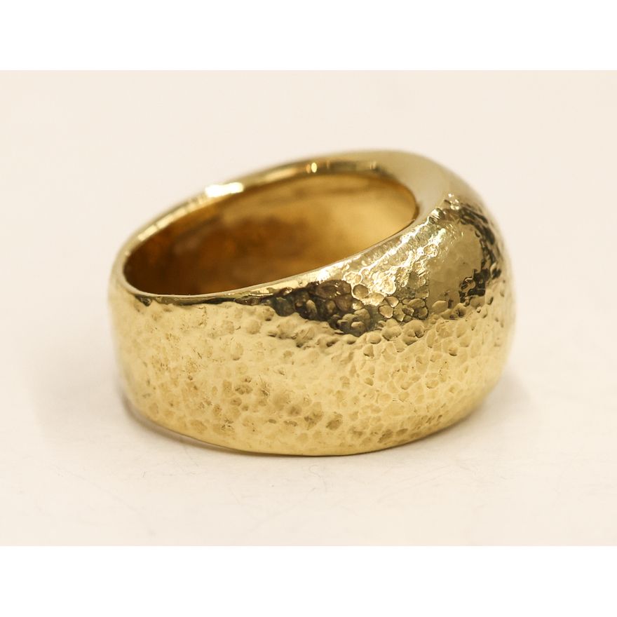 Italian 18k Hammered Gold Textured Ring
