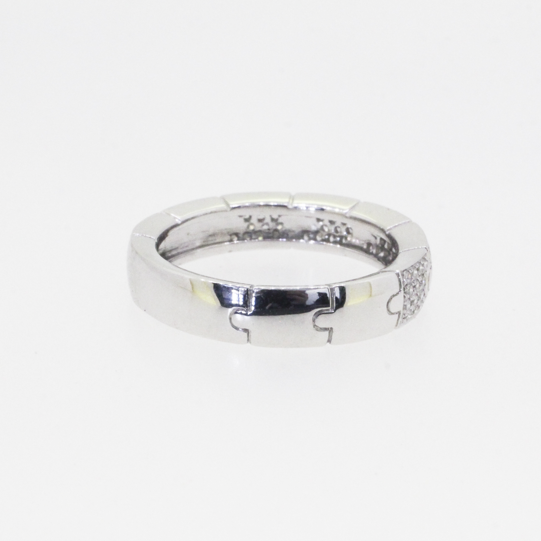 380 · 0.35ct Diamond Ring 5.81g