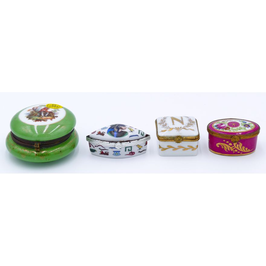 4pc Porcelain Decorated Pill Boxes 2'' to 3.5'' - Limoge, etc.
