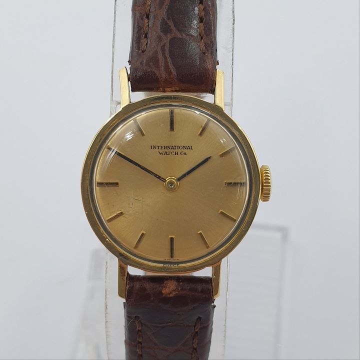 IWC 18Ct Gold Ladies Watch (Circa 1970'S)