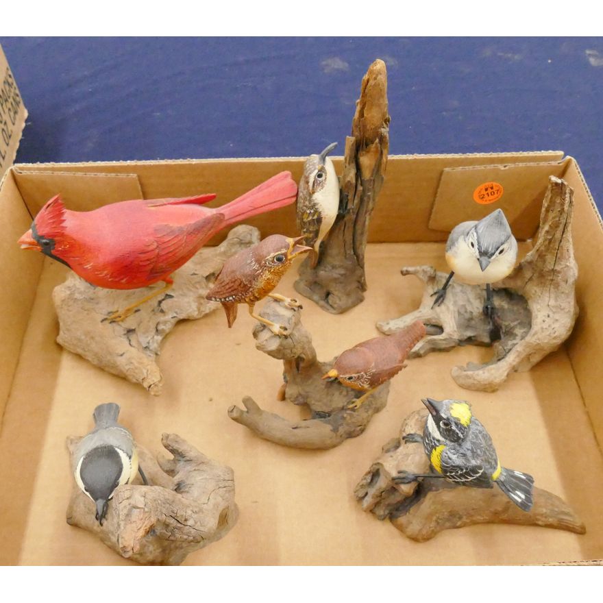 Box 6pc Bill & Grace White Small Bird Carvings 4'' to 6''