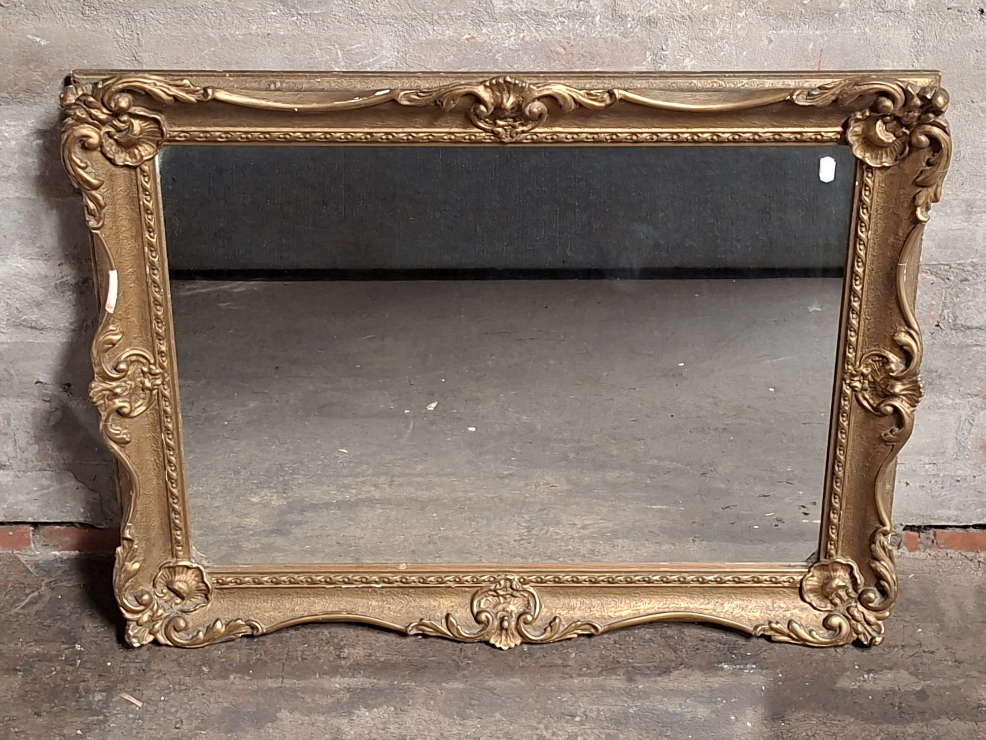 216 · WALL MIRROR
