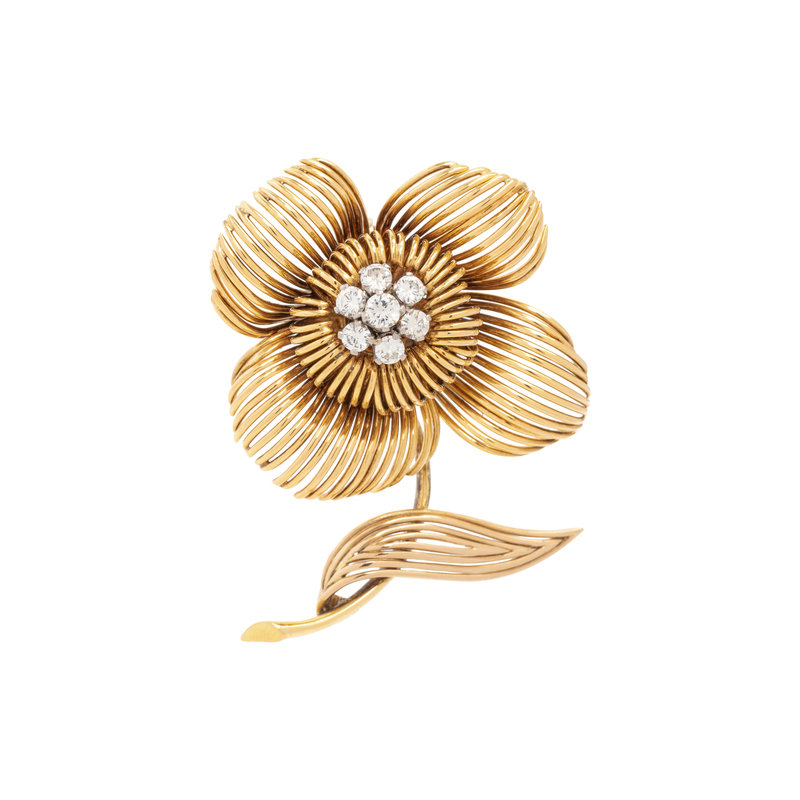 YELLOW GOLD AND DIAMOND FLOWER BROOCH
