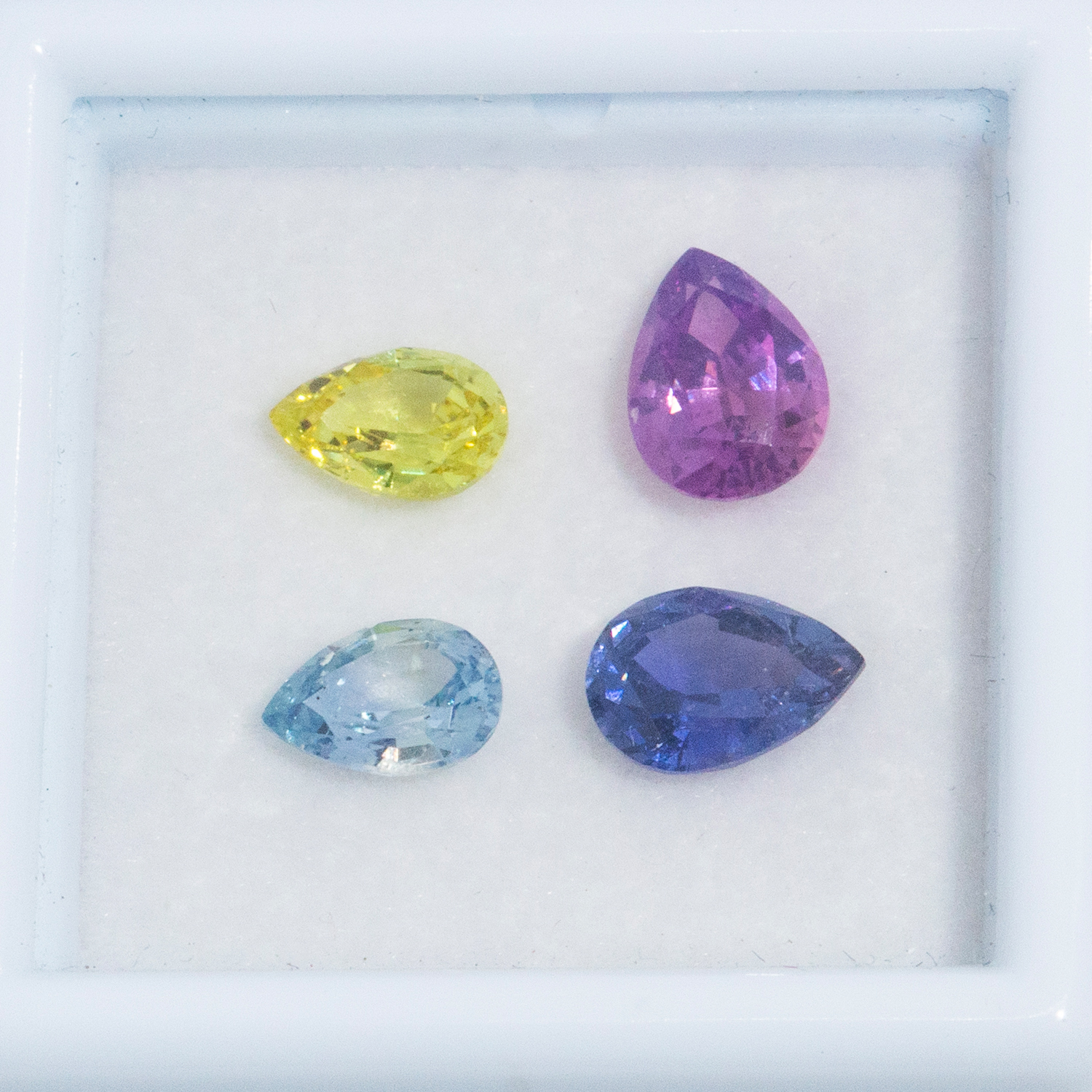 227 · Pear Shaped Sapphire Mix Lot