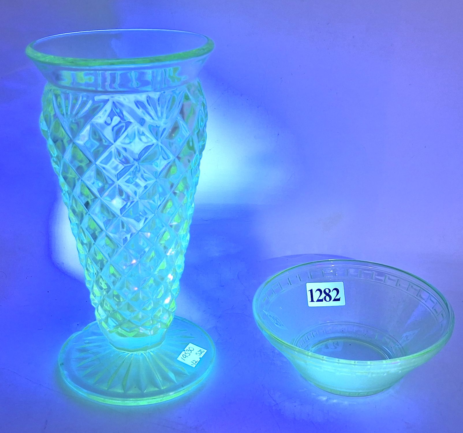 1282 · CROWN CRYSTAL URANIUM GLASS