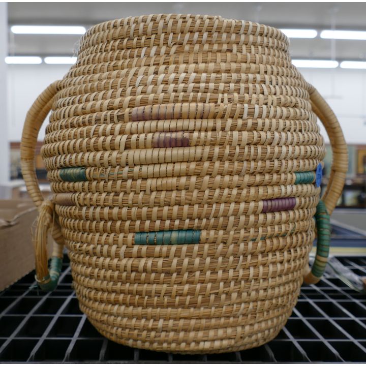 Vintage Handled Basket 10''