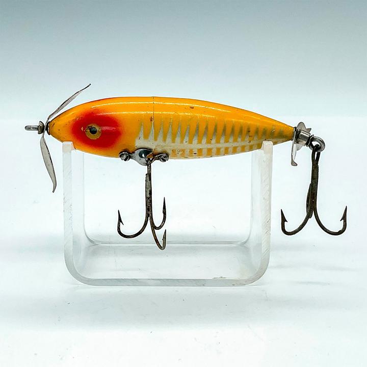 Sold at Auction: CREEK CHUB PLUNKER BLACK FISHING LURE