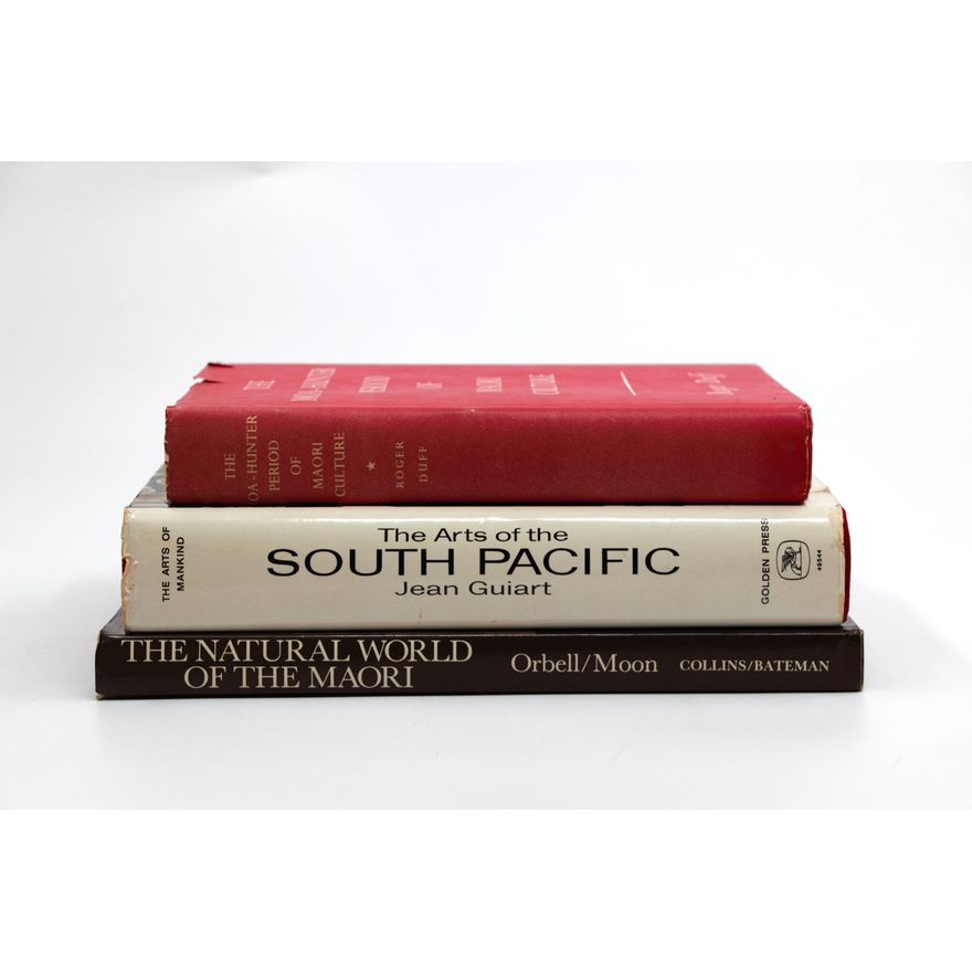 DUFF, ROGER   [4 titles] - The Moa-Hunter Period of Māori Culture.