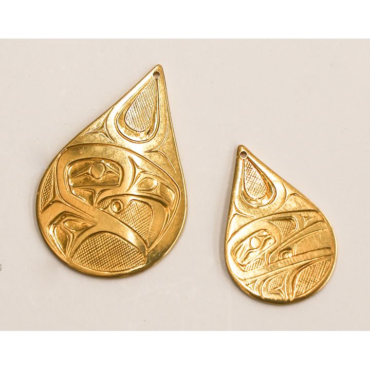 2pc Haida 22k Gold Raven & Eagle Pendants