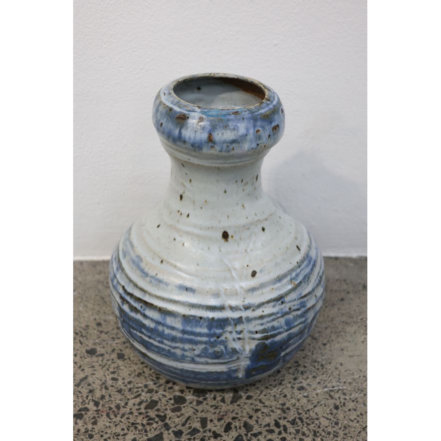 Len Castle - Gourd form vase