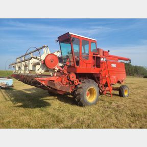 Massey Ferguson 750 Combine with windrow pickup head
