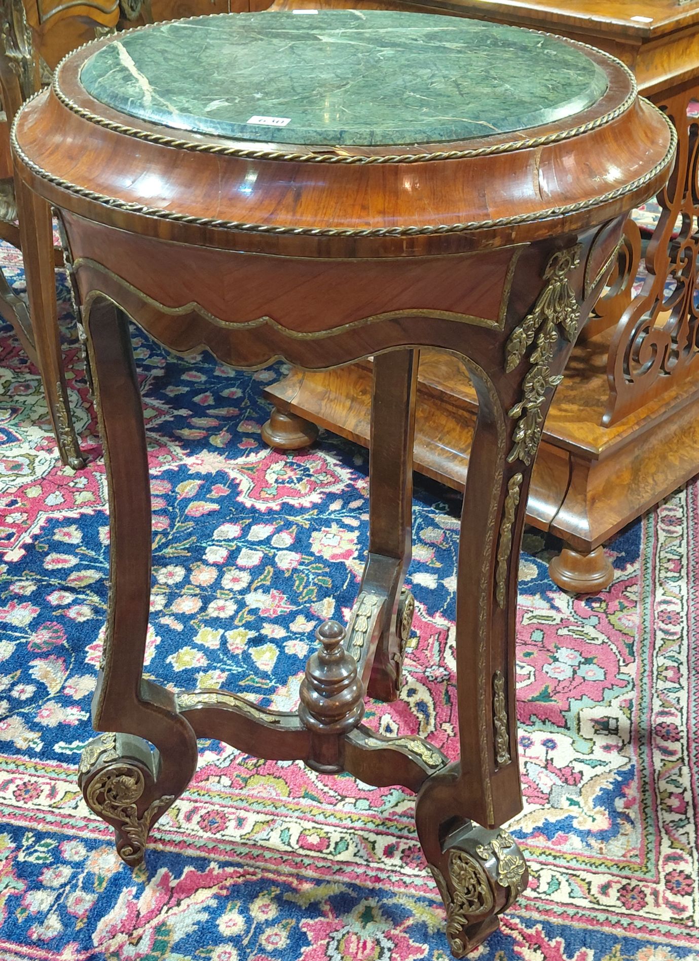 630 · FRENCH LOUIS XV STYLE SIDE TABLE
