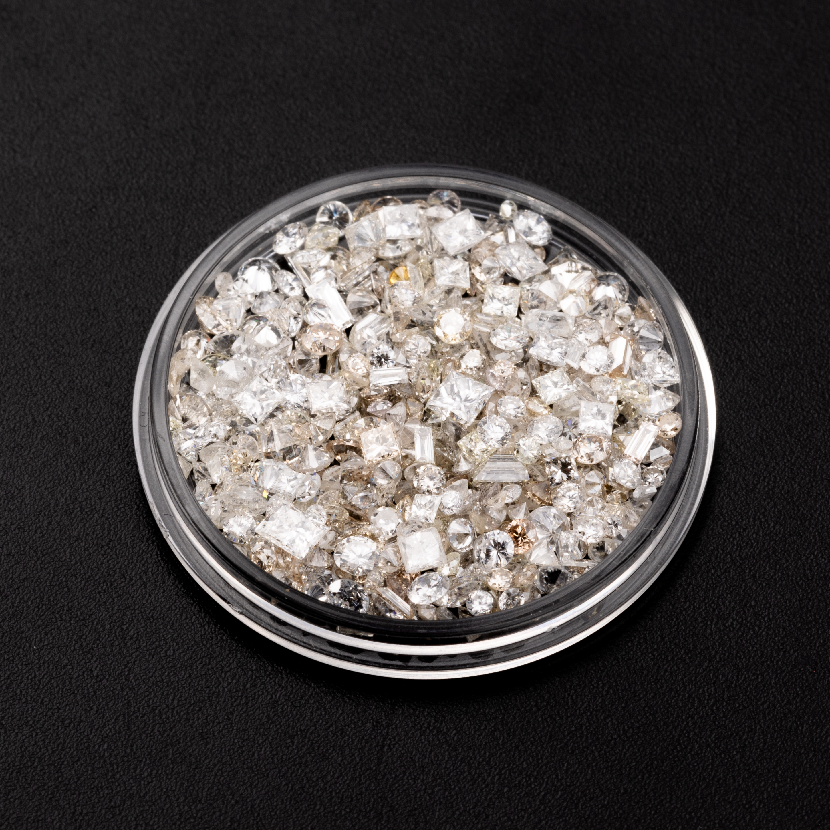 367 · 10 Carat Parcel of Loose Diamonds