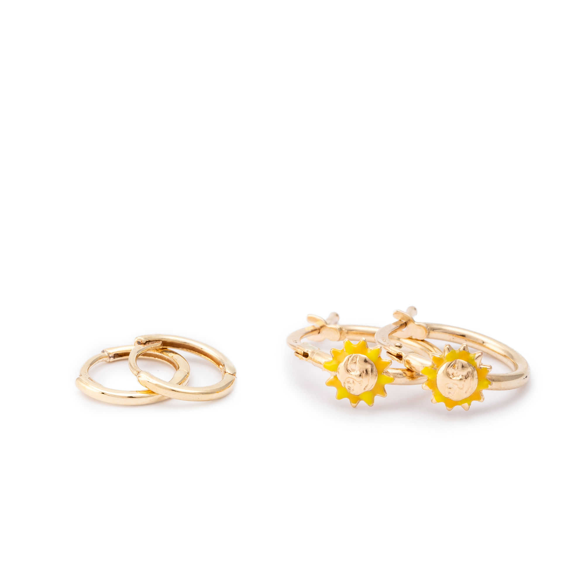 2 Pairs of 9ct and 10ct Gold Earrings,