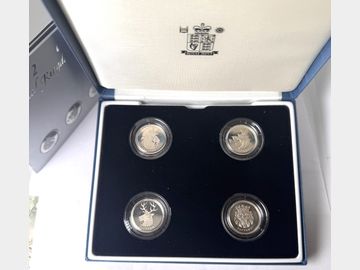 2004 ELIZABETH II PROOF SILVER PATTERN 1 POUND 4-COIN SET
