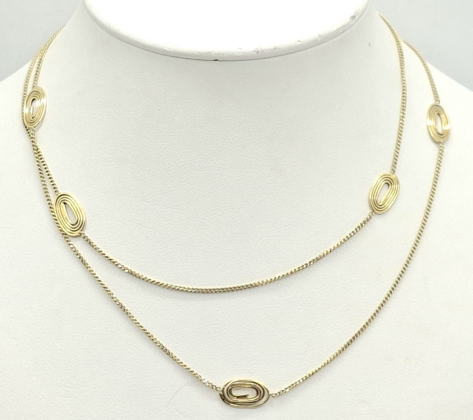 1119 · ITALIAN 18CT DESIGNER NECKLACE