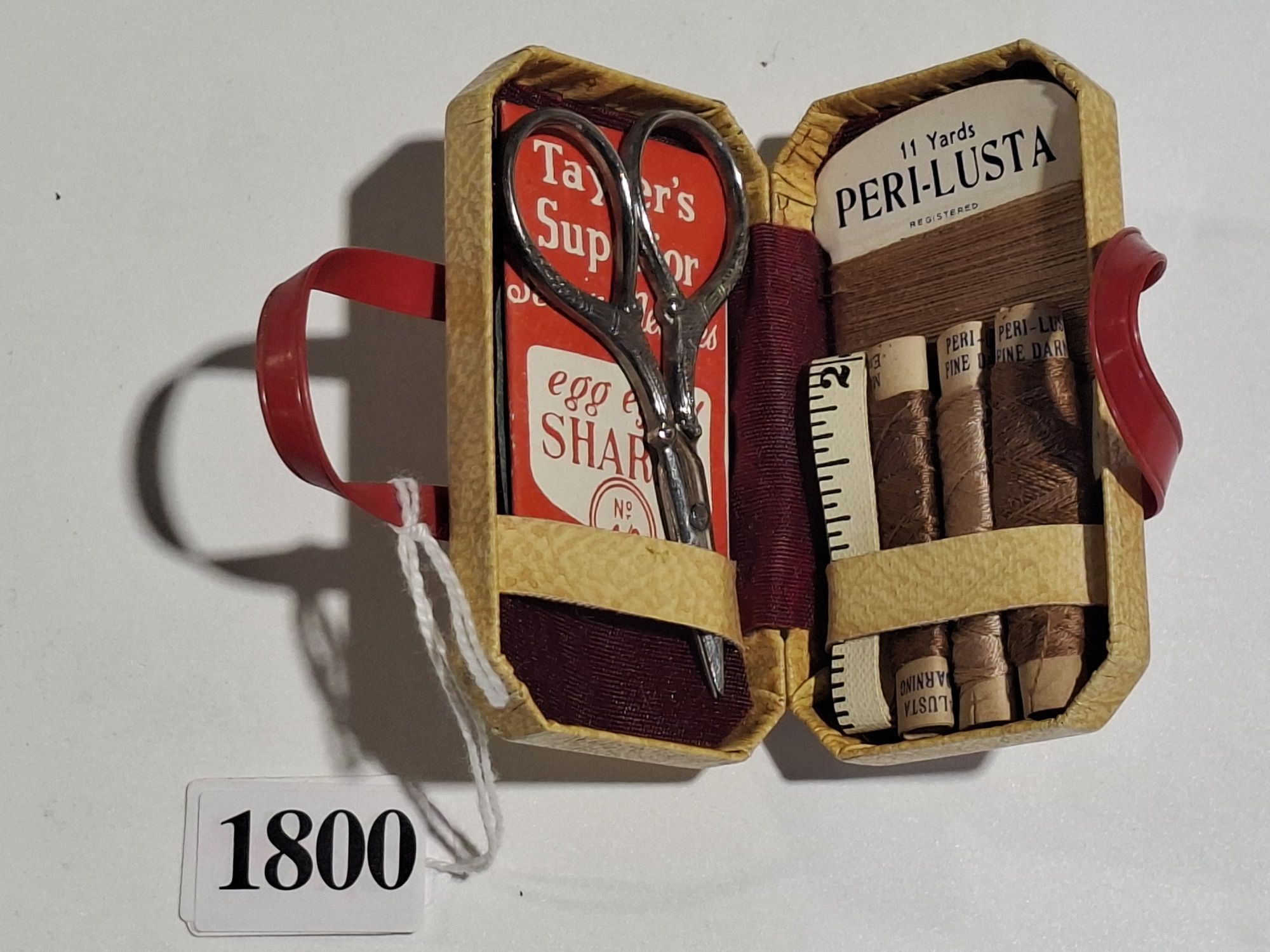 MINIATURE SEWING KIT CASE