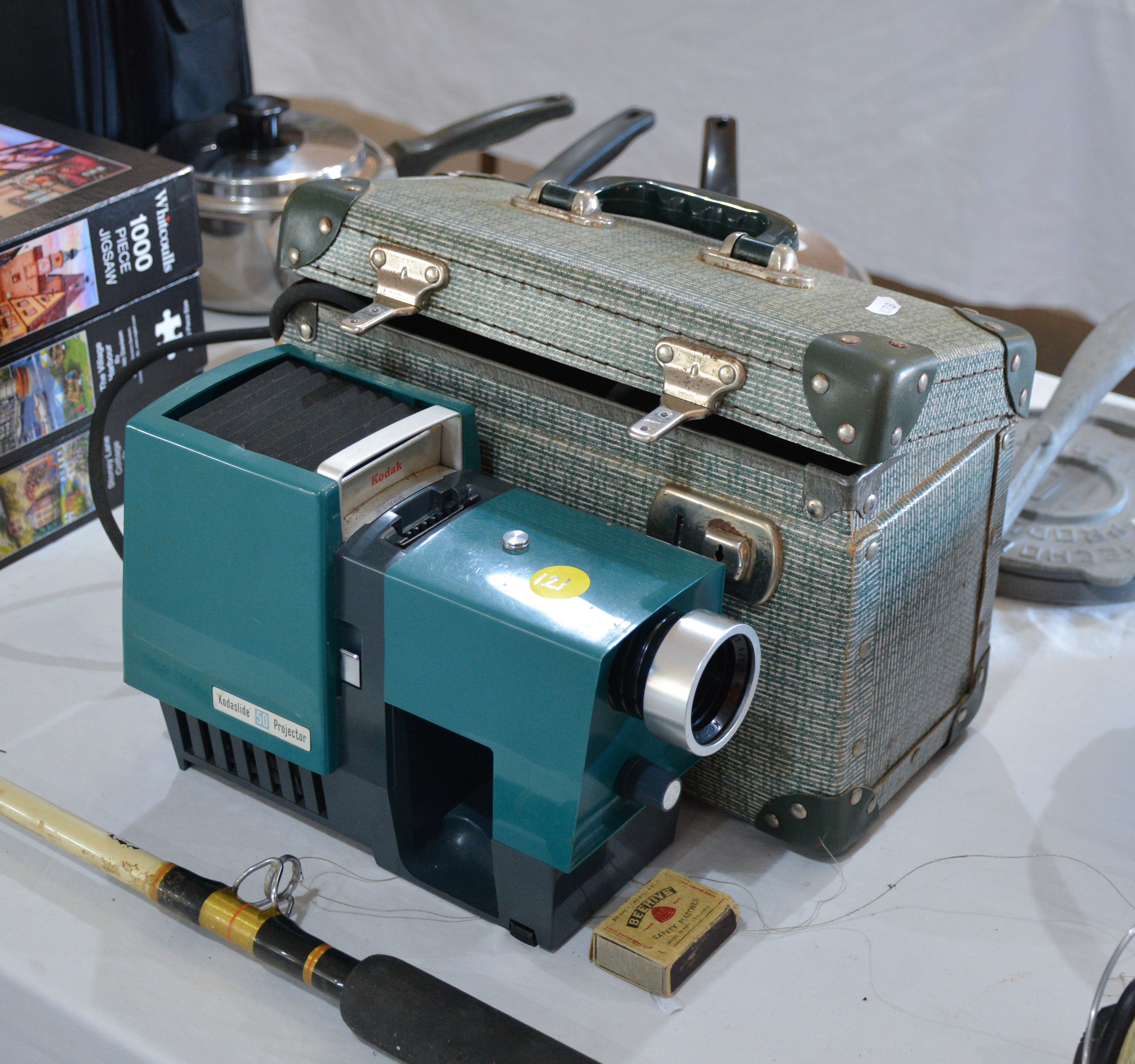 Kodak Kodaslide 50 Projector and Case — NZ auction result