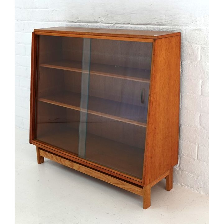 RETRO OAK DISPLAY CABINET