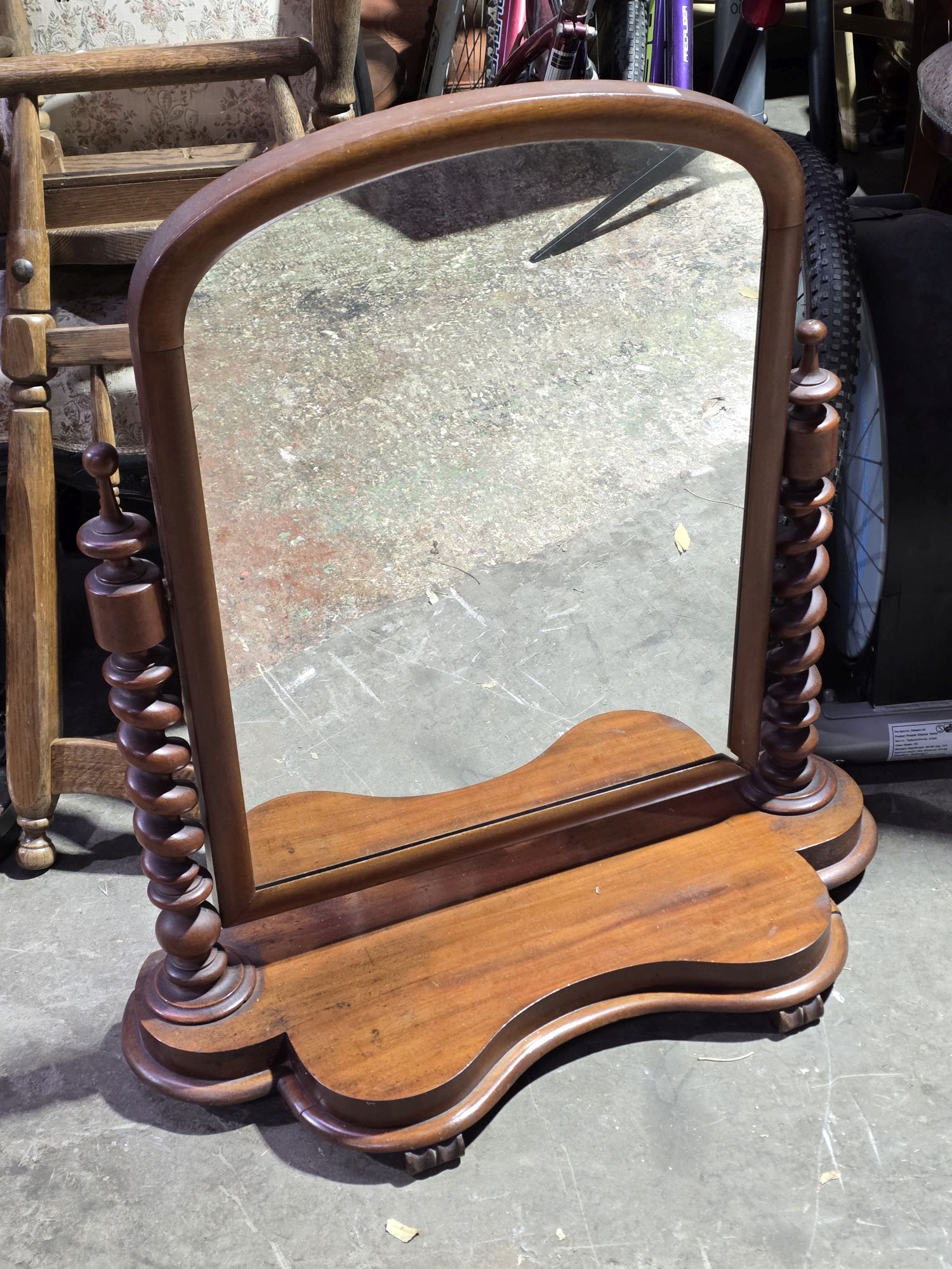 67 · VICTORIAN TOILET MIRROR