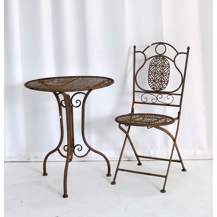 METAL TABLE AND CHAIR