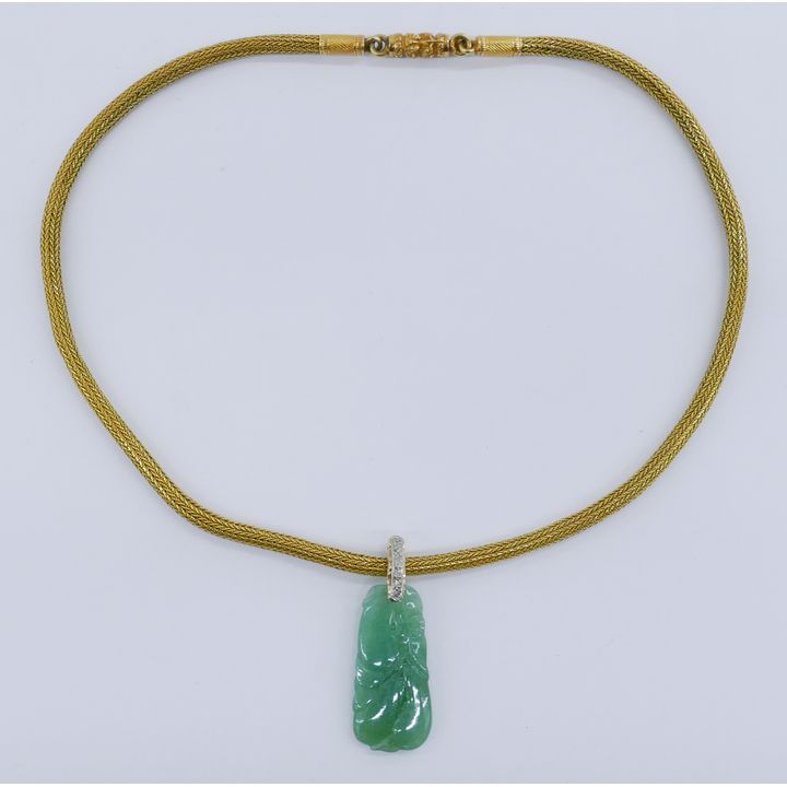 Chinese 22k Gold Necklace with Jade Pendant