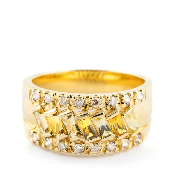 Sapphire & Diamond Ring 14ct Gold