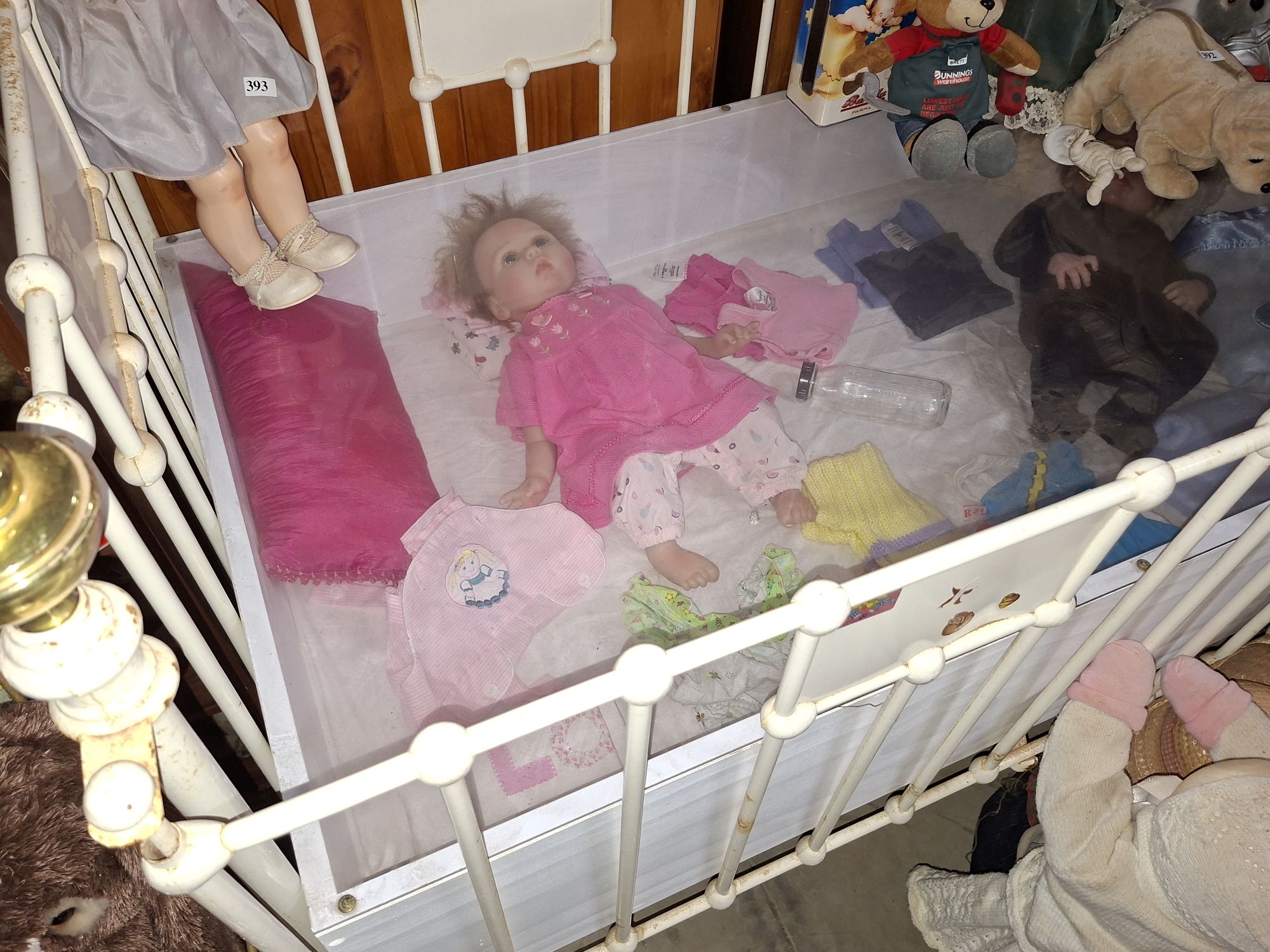 CAST IRON COT