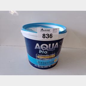 AQUA PRO 10KG GRANULAR CHLORINE - CHLORINE 10KG (BROKEN LID)