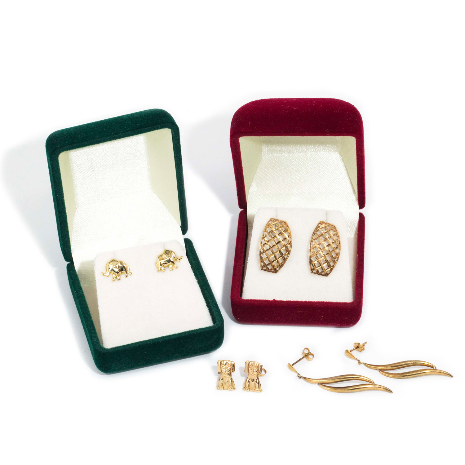 Assortment of 9ct Gold Earrings