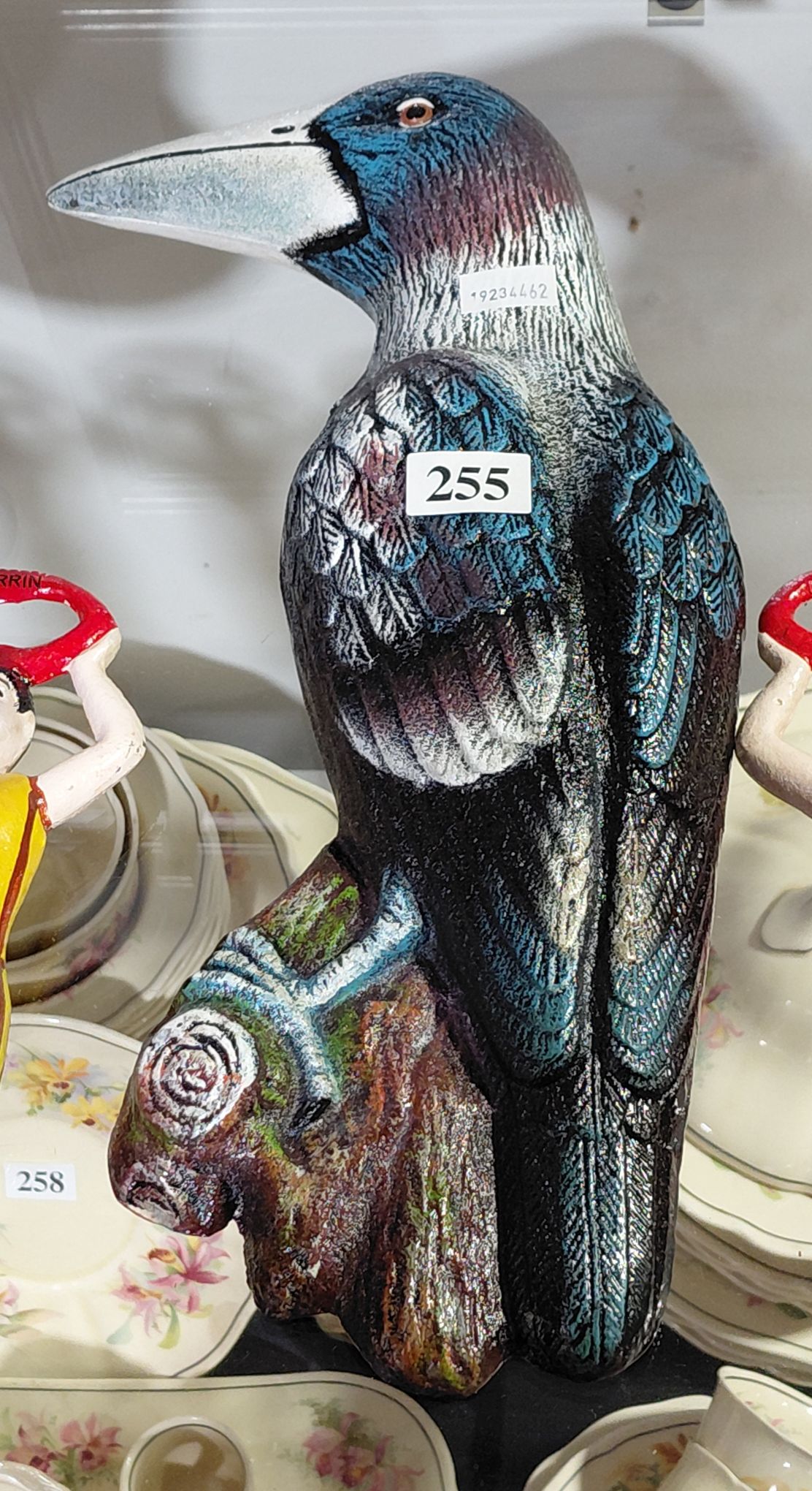 255 · RAVEN WALL PLAQUE