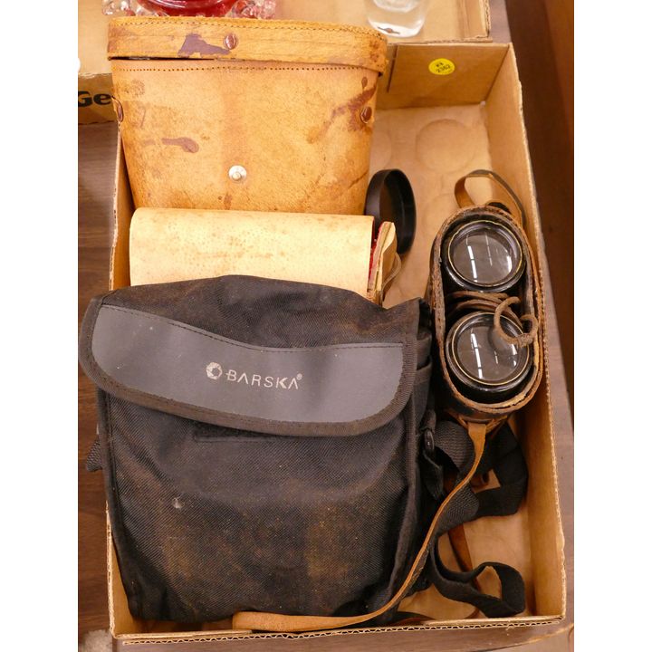Box Vintage Binoculars