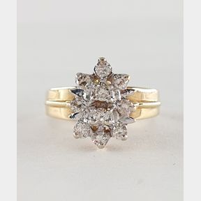 18CT YELLOW GOLD RING WITH 0.350CT DIAMONDS - 51929/3751