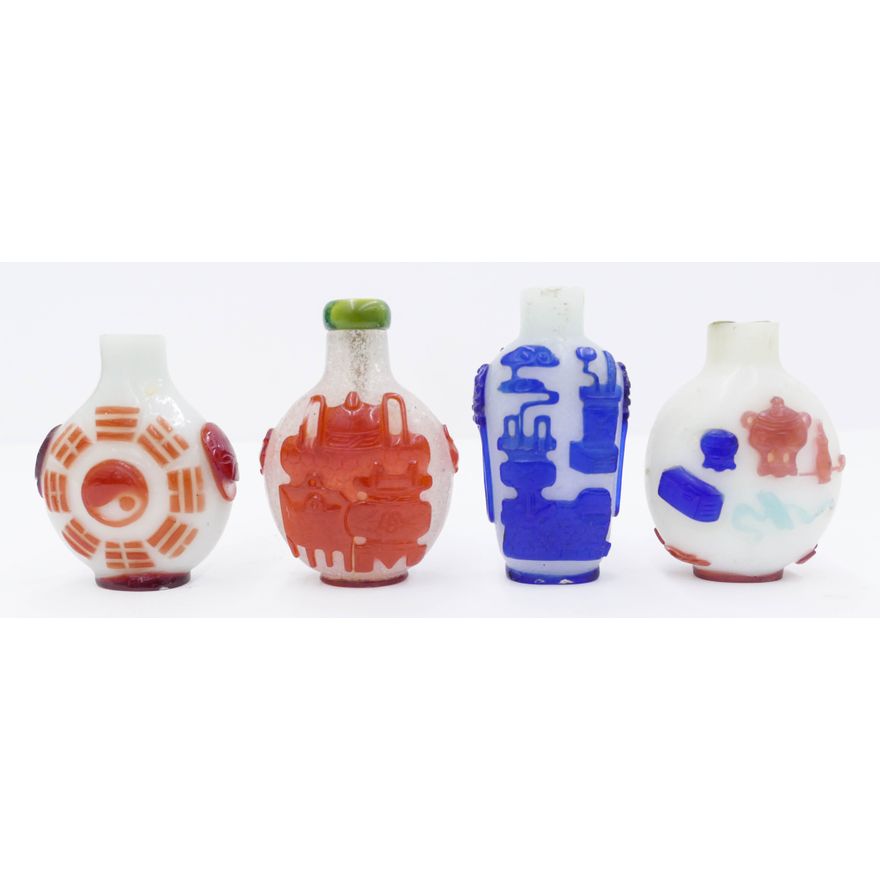 4pc Chinese Qing Peking Glass Snuff Bottles