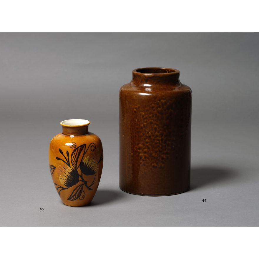 Crown Lynn Potteries, Pohutukawa vase attributed to Daniel Steenstra