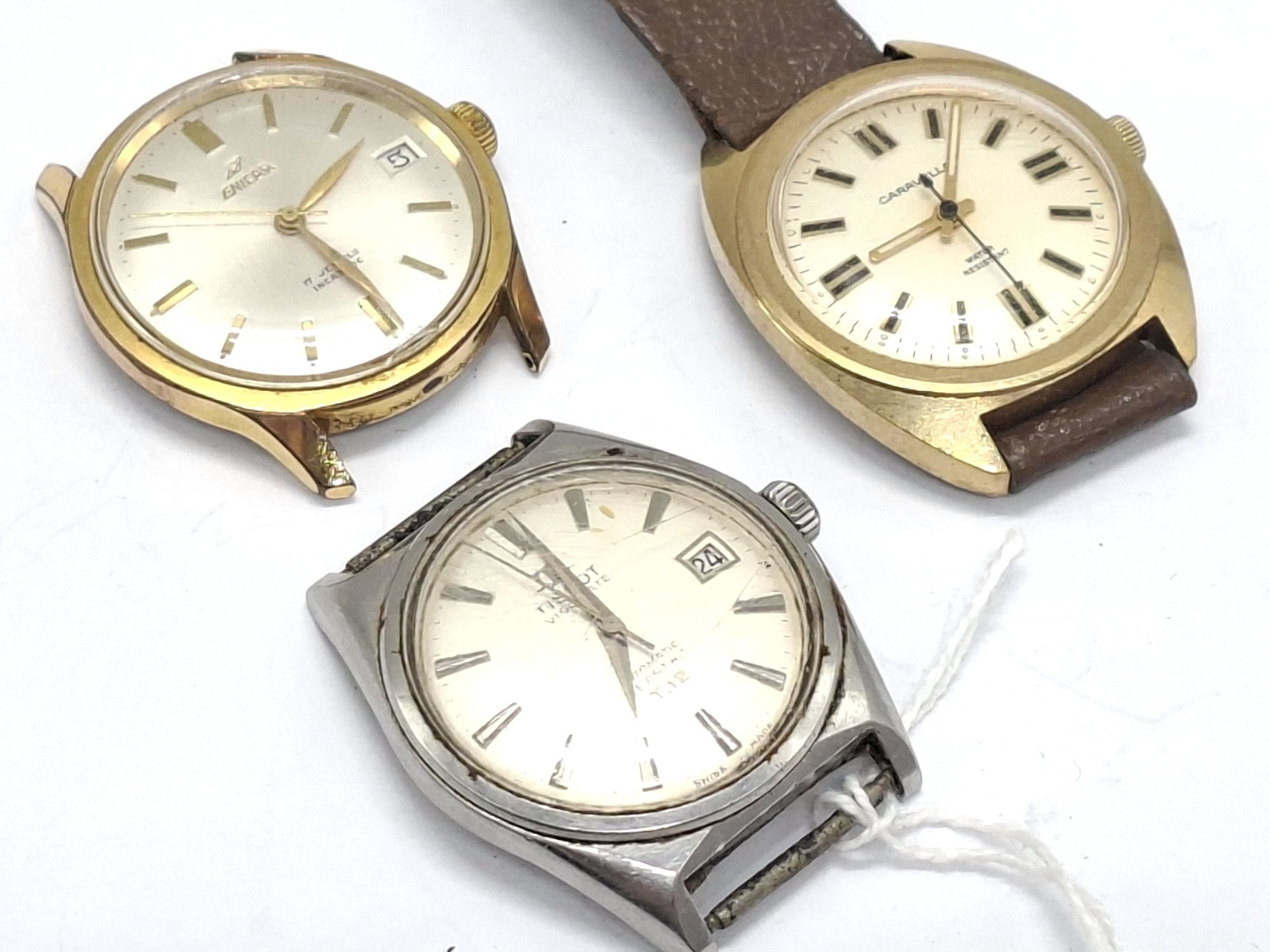 1046 · COLLECTION OF GENTS WRIST WATCHES