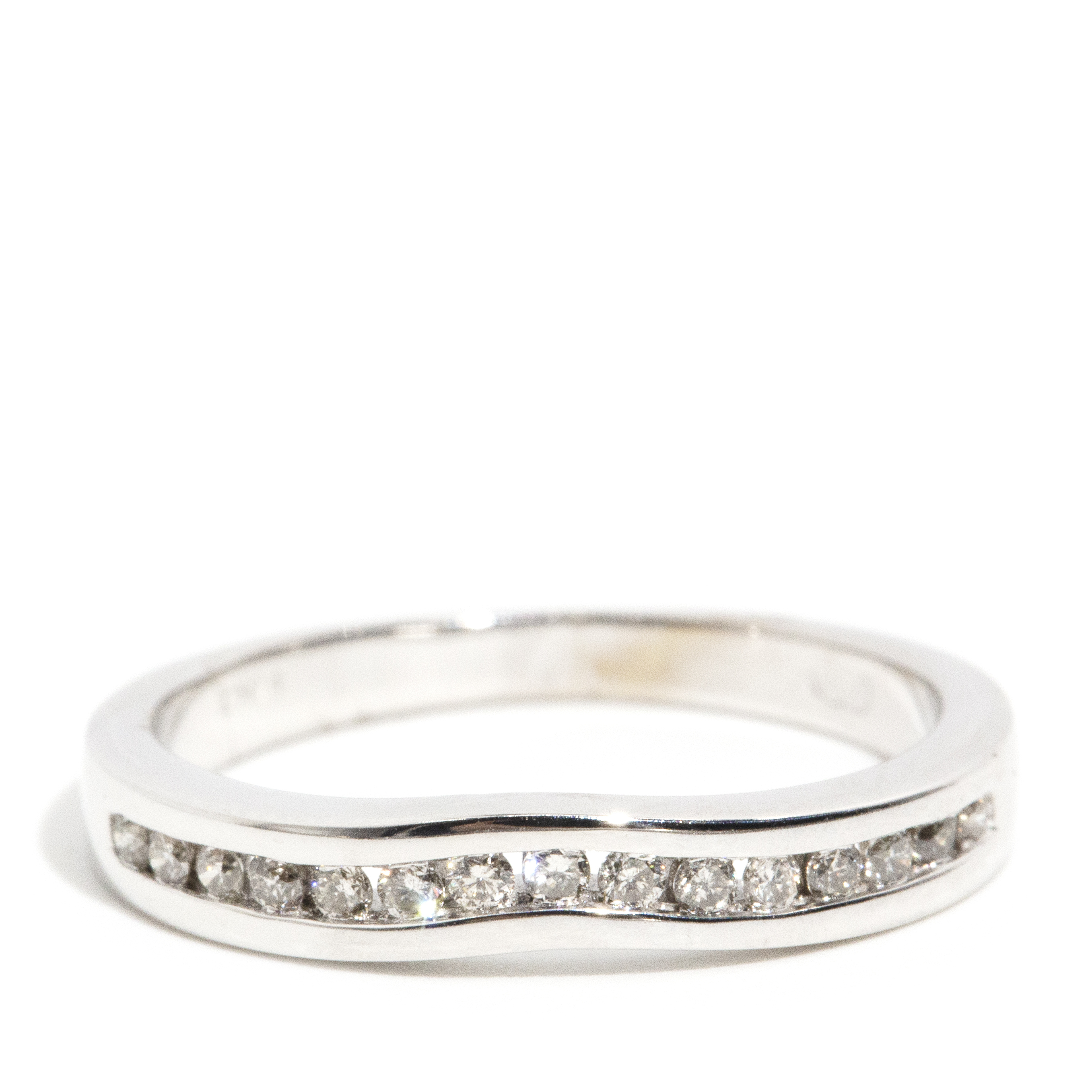 18 Carat Gold Diamond Ring,
