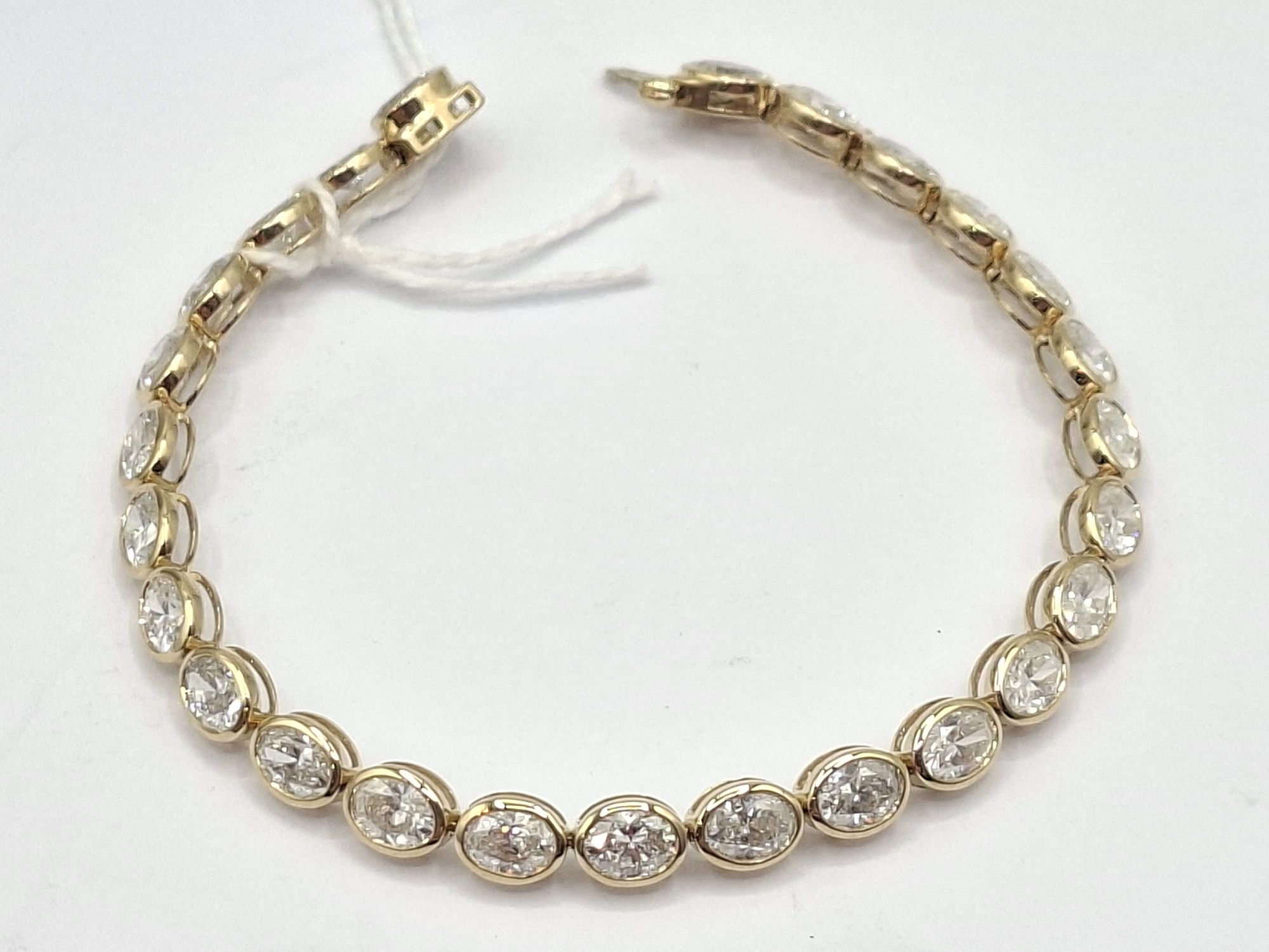355 · 14K YELLOW GOLD TENNIS BRACELET