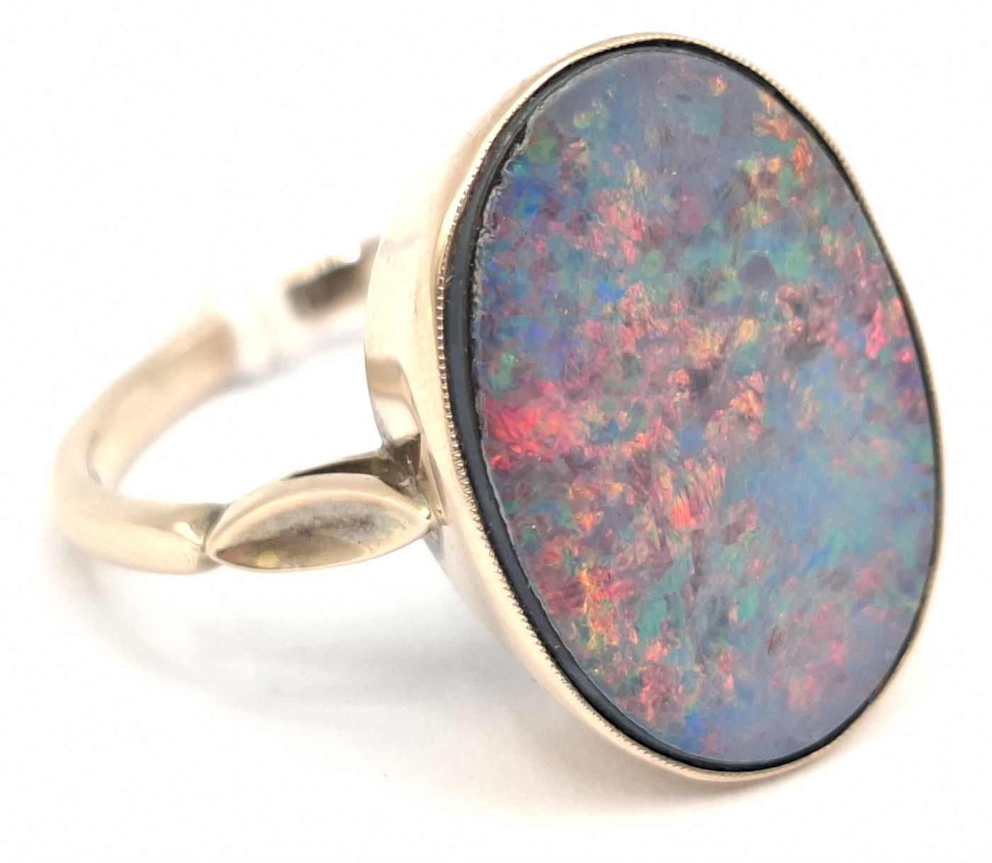 214 · 9CT BLACK OPAL RING