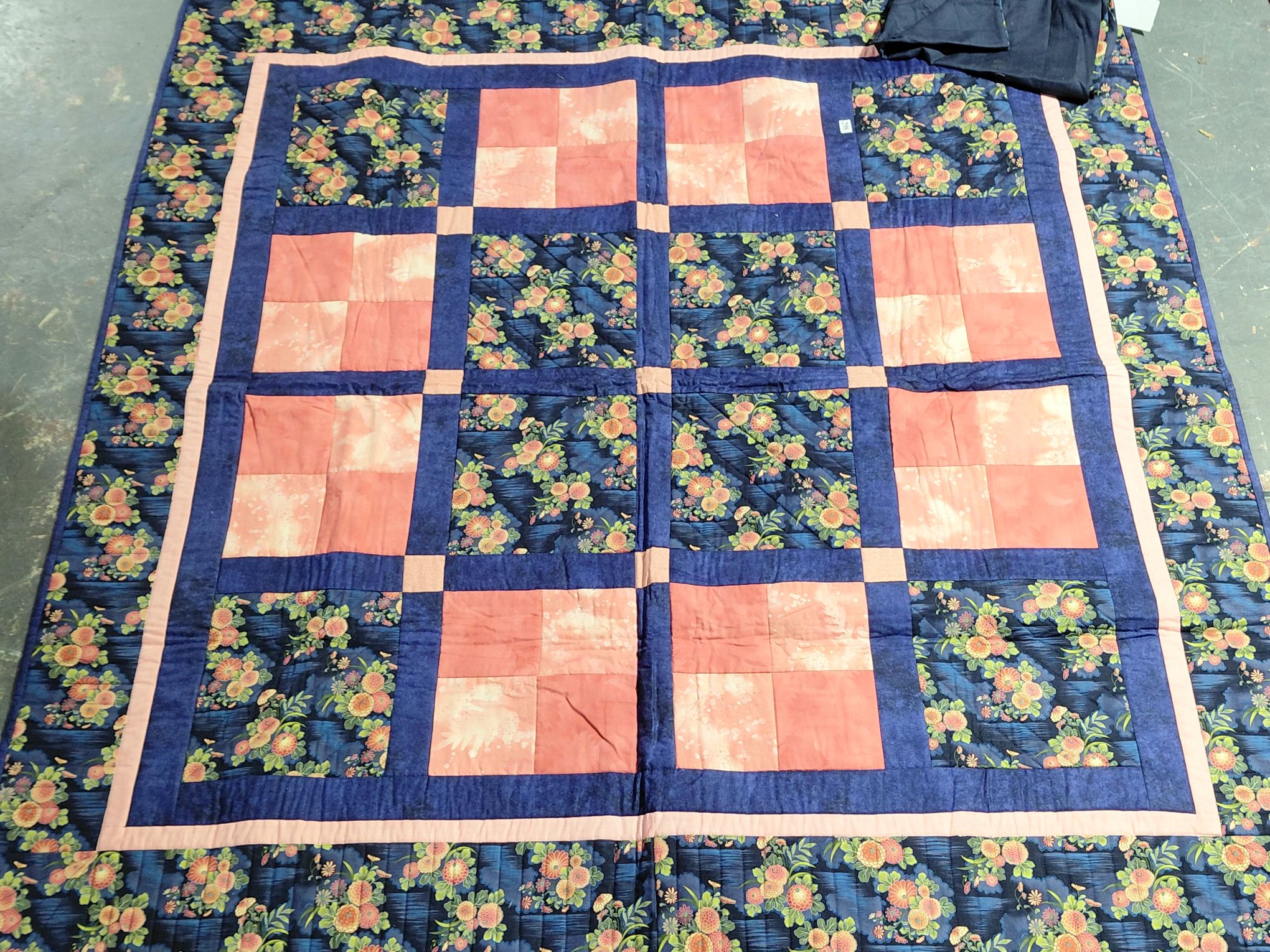 298 · HAND MADE QUILT