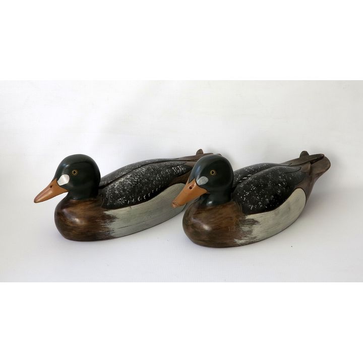 PAIR OF PAINTED WOOD DECOY DUCKS