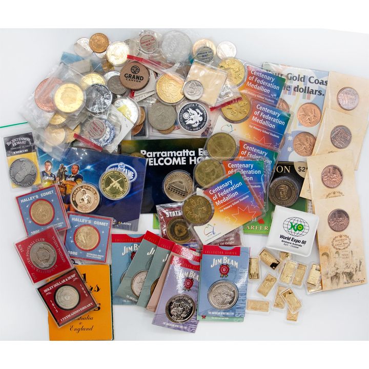 World, Medallions, 1970s - 2000s,  UNC