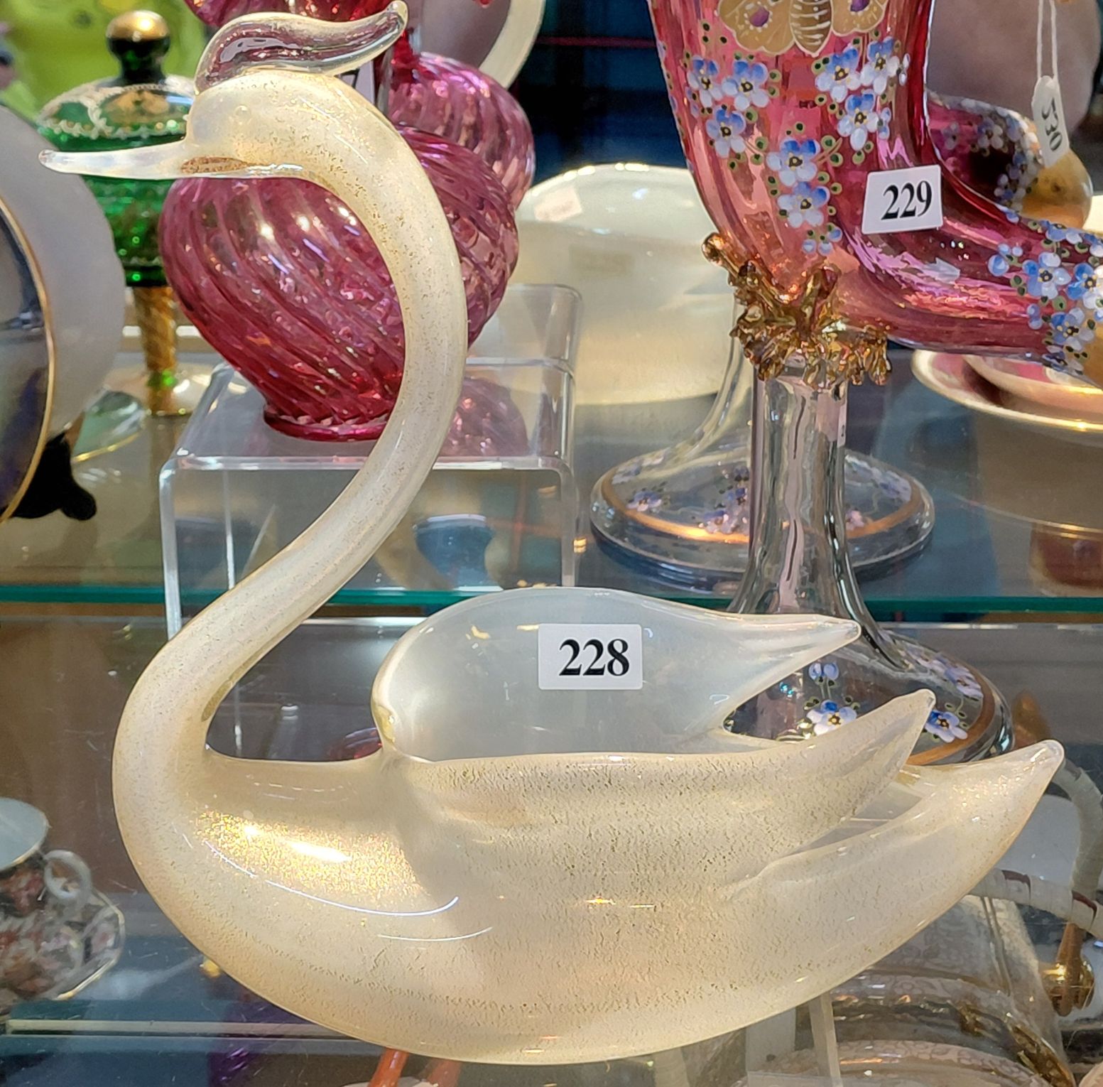228 · MURANO SWAN DISH