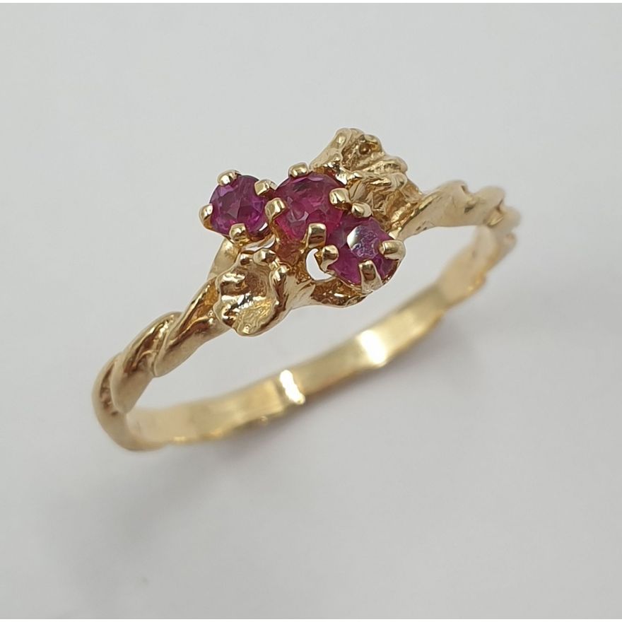 9ct Y/G Ruby Ring