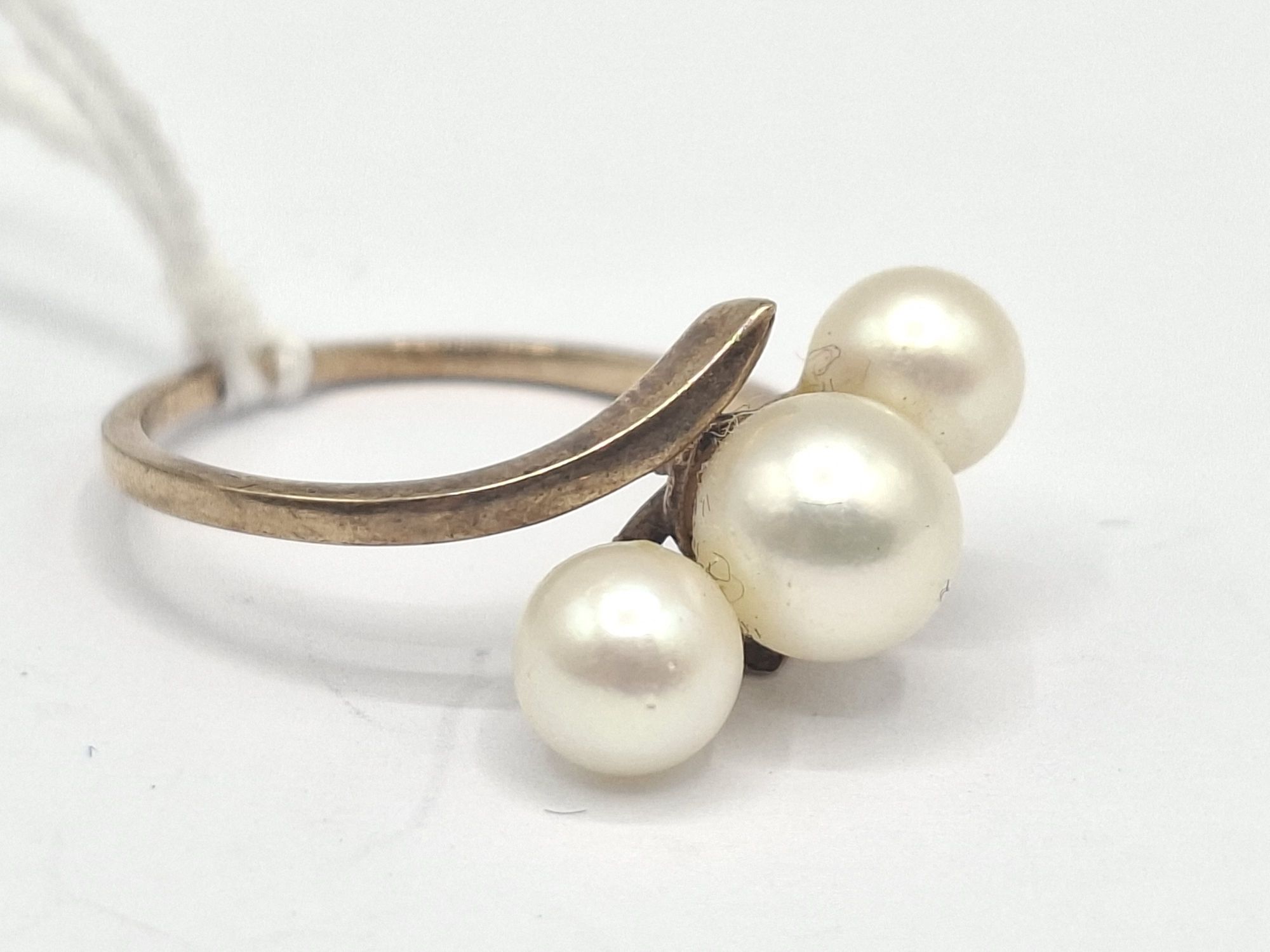 1141 · 9CT GOLD PEARL RING